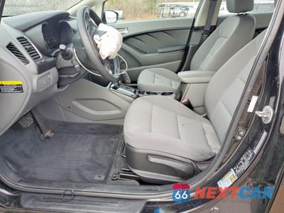 Zdjęcie 7 z 11 samochodu: 2017 KIA FORTE LX VIN:3KPFK4A75HE056896 - miniatura