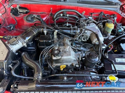 Zdjęcie 7 z 13 samochodu: 1999 TOYOTA TACOMA BASE VIN:4TAPM62N6XZ488774 - miniatura