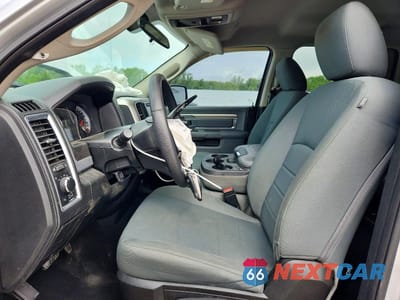 Zdjęcie 7 z 12 samochodu: 2018 RAM 1500 SLT VIN:1C6RR7LT0JS218867 - miniatura