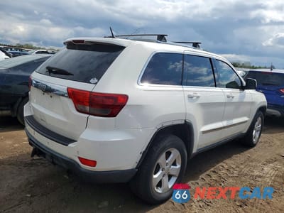 Trzecie zdjęcie samochodu z tyłu: 2011 JEEP GRAND CHEROKEE LAREDO VIN:1J4RS4GG2BC513452 - miniatura