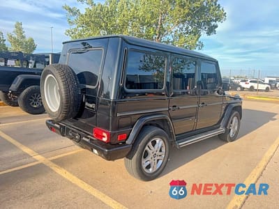 Czwarte zdjęcie samochodu z boku: 2011 MERCEDES-BENZ G 550 VIN:WDCYC3HF9BX190180 - miniatura