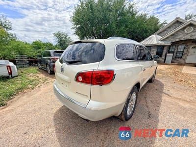 Czwarte zdjęcie samochodu z boku: 2011 BUICK ENCLAVE CX VIN:5GAKRAED5BJ191221 - miniatura