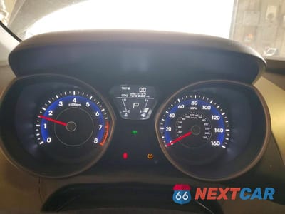Zdjęcie 9 z 12 samochodu: 2012 HYUNDAI ELANTRA LIMITED VIN:5NPDH4AE1CH091671 - miniatura