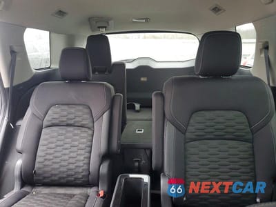 Zdjęcie 10 z 13 samochodu: 2022 NISSAN PATHFINDER SV VIN:5N1DR3BD2NC230777 - miniatura