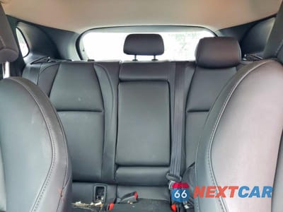 Zdjęcie 10 z 13 samochodu: 2021 MAZDA CX-30 PREFERRED VIN:3MVDMACL8MM268104 - miniatura