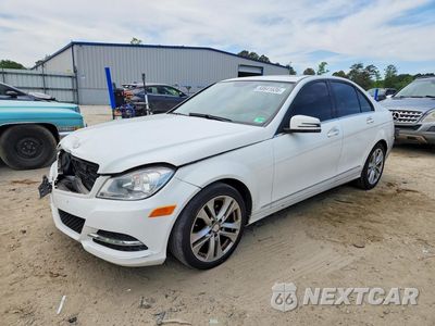 2014 MERCEDES-BENZ C 250 WDDGF4HB9EG257060 - główne zdjęcie licytacji z USA - miniatura