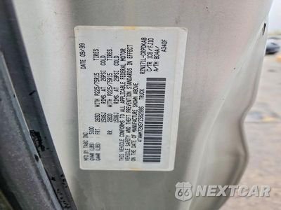 Zdjęcie 13 z 13 samochodu: 2000 TOYOTA TACOMA XTRACAB VIN:4TAWM72N5YZ582986 - miniatura