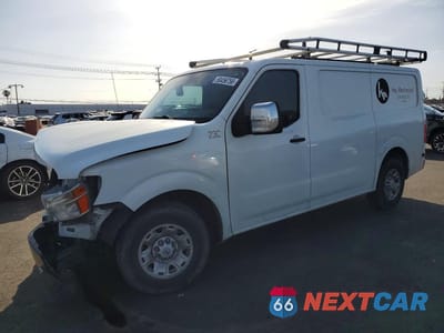 2021 NISSAN NV 3500 HD SV 1N6AF0KY2MN802917 - główne zdjęcie licytacji z USA - miniatura