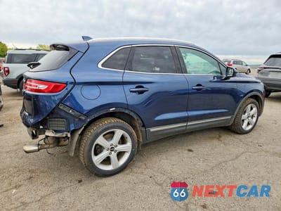 Trzecie zdjęcie samochodu z tyłu: 2016 LINCOLN MKC PREMIERE VIN:5LMCJ1D97GUJ02965 - miniatura