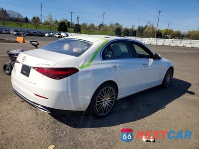 Trzecie zdjęcie samochodu z tyłu: 2024 MERCEDES-BENZ C 300 4MATIC VIN:W1KAF4HB8RR197921 - miniatura
