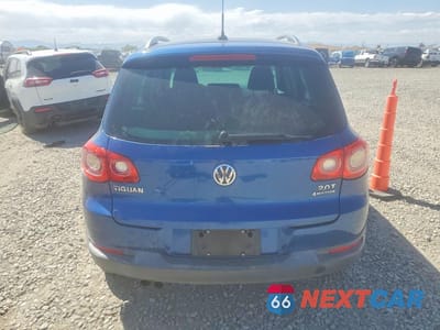 Zdjęcie 6 z 13 samochodu: 2010 VOLKSWAGEN TIGUAN SE VIN:WVGBV7AX6AW000979 - miniatura