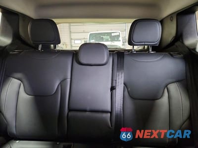 Zdjęcie 10 z 12 samochodu: 2021 JEEP RENEGADE LIMITED VIN:ZACNJDD12MPN28696 - miniatura