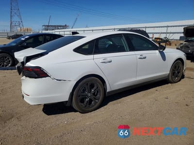 Trzecie zdjęcie samochodu z tyłu: 2025 HONDA ACCORD SE VIN:1HGCY1F46SA026140 - miniatura