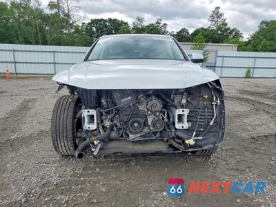 Piąte zdjęcie samochodu w środku: 2021 AUDI Q5 E VIN:WA1BAAFY4M2038957 - miniatura