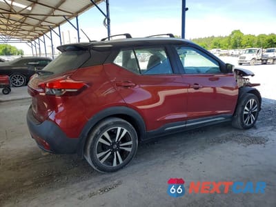 Trzecie zdjęcie samochodu z tyłu: 2019 NISSAN KICKS SR VIN:3N1CP5CUXKL561593 - miniatura