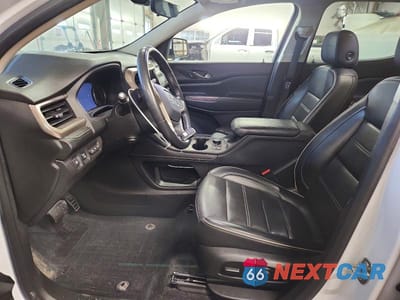 Zdjęcie 7 z 13 samochodu: 2021 GMC ACADIA DENALI VIN:1GKKNXLS6MZ146358 - miniatura