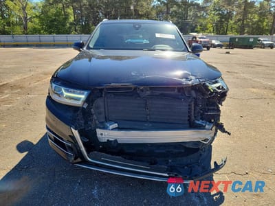 Piąte zdjęcie samochodu w środku: 2019 AUDI Q7 PREMIUM VIN:WA1AAAF76KD011506 - miniatura