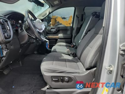 Zdjęcie 7 z 12 samochodu: 2020 CHEVROLET SILVERADO C1500 RST VIN:1GCPWDET4LZ320901 - miniatura