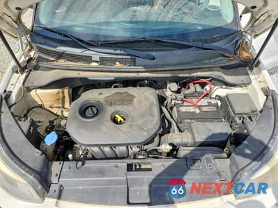 Zdjęcie 12 z 12 samochodu: 2015 KIA SOUL + VIN:KNDJP3A52F7142877 - miniatura