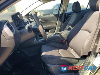 Zdjęcie 7 z 12 samochodu: 2018 MAZDA 3 SPORT VIN:3MZBN1U76JM161522 - miniatura