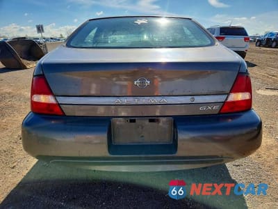 Zdjęcie 6 z 12 samochodu: 2001 NISSAN ALTIMA XE VIN:1N4DL01D31C153729 - miniatura
