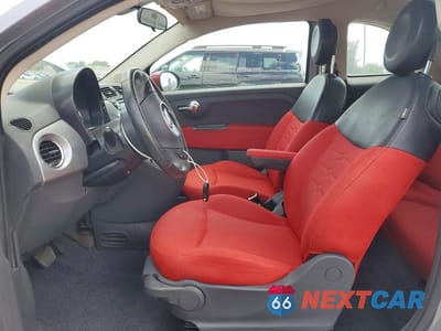 Zdjęcie 7 z 13 samochodu: 2015 FIAT 500 POP VIN:3C3CFFAR8FT673002 - miniatura