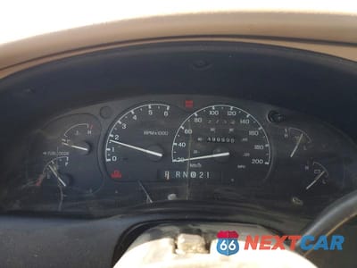 Zdjęcie 9 z 13 samochodu: 2000 FORD EXPLORER XLS VIN:1FMZU72E0YZC07133 - miniatura