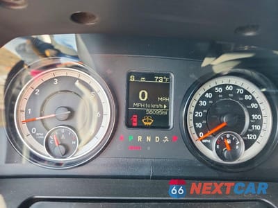 Zdjęcie 9 z 12 samochodu: 2018 RAM 1500 SLT VIN:1C6RR7LT0JS218867 - miniatura