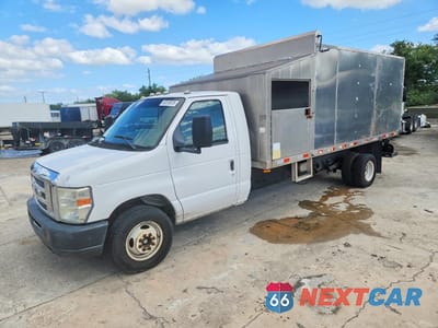 2011 FORD ECONOLINE E450 SUPER DUTY CUTAWAY VAN 1FDXE4FS8BDA96693 - główne zdjęcie licytacji z USA - miniatura