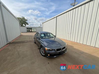 2016 BMW 320 XI WBA8E5G55GNT93166 - główne zdjęcie licytacji z USA - miniatura