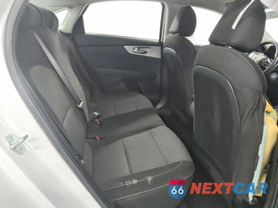 Zdjęcie 10 z 11 samochodu: 2023 KIA FORTE LXS VIN:3KPF24ADXPE682691 - miniatura
