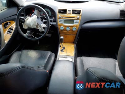 Zdjęcie 8 z 13 samochodu: 2008 TOYOTA CAMRY SE VIN:4T1BE46K98U738745 - miniatura