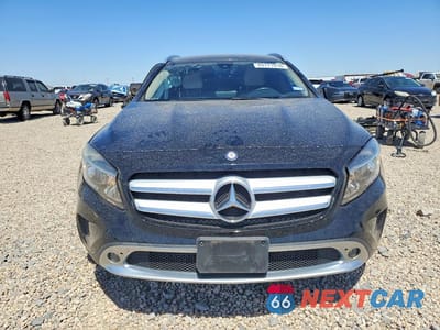Piąte zdjęcie samochodu w środku: 2016 MERCEDES-BENZ GLA 250 VIN:WDCTG4EB0GJ270841 - miniatura