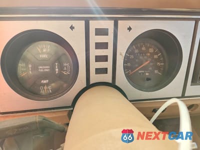 Zdjęcie 9 z 13 samochodu: 1985 FORD BRONCO II VIN:1FMCU14S1FUB72943 - miniatura
