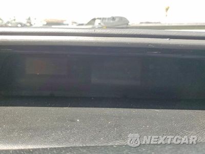 Zdjęcie 9 z 12 samochodu: 2018 TOYOTA PRIUS C FOUR VIN:JTDKDTB39J1606558 - miniatura