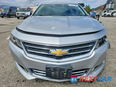 Piąte zdjęcie samochodu w środku: 2015 CHEVROLET IMPALA VIN:2G1165S34F9227299 - miniatura