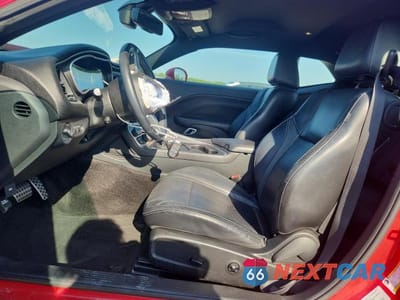 Zdjęcie 7 z 12 samochodu: 2015 DODGE CHALLENGER SXT PLUS VIN:2C3CDZBG6FH788873 - miniatura