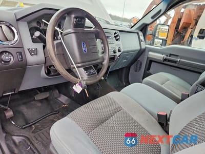 Zdjęcie 8 z 13 samochodu: 2014 FORD F250 SUPER DUTY VIN:1FTBF2B63EEB52904 - miniatura