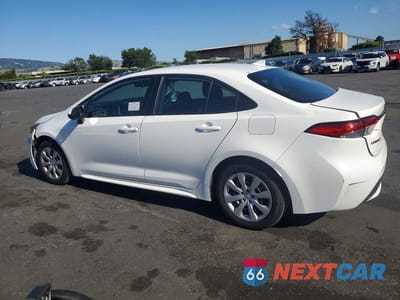 Drugie zdjęcie samochodu z przodu: 2022 TOYOTA COROLLA LE VIN:5YFEPMAE8NP341579 - miniatura