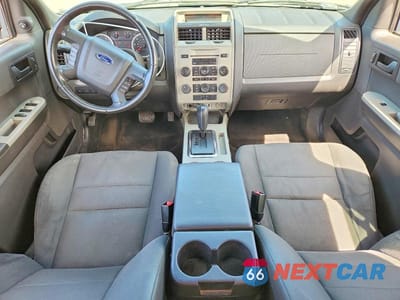 Zdjęcie 8 z 13 samochodu: 2011 FORD ESCAPE VIN:1FMCU0D76BKA14769 - miniatura