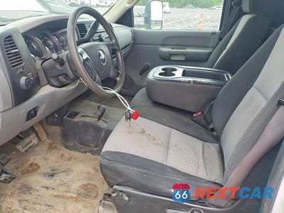Zdjęcie 7 z 12 samochodu: 2009 CHEV SILVERADO VIN:1GCHK44K39E128877 - miniatura