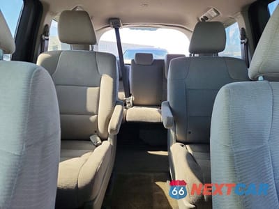 Zdjęcie 10 z 13 samochodu: 2013 HONDA ODYSSEY LX VIN:5FNRL5H20DB504766 - miniatura