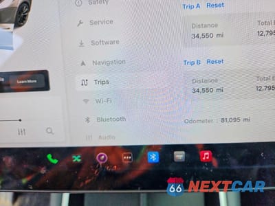 Zdjęcie 9 z 13 samochodu: 2018 TESLA MODEL 3 VIN:5YJ3E1EB3JF116861 - miniatura