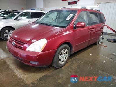 2008 KIA SEDONA LX KNDMB233486249195 - główne zdjęcie licytacji z USA - miniatura