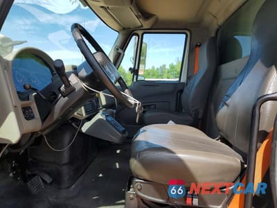 Zdjęcie 7 z 13 samochodu: 2015 INTERNATIONAL 4000 4400 VIN:1HTMSAZR2FH730685 - miniatura