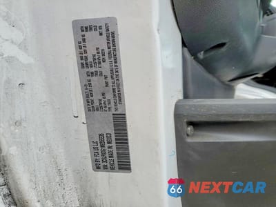 Zdjęcie 14 z 14 samochodu: 2021 RAM PROMASTER 2500 UTILITY / SERVICE VAN VIN:3C6LRVDG1ME555535 - miniatura
