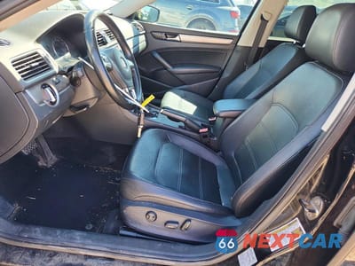 Zdjęcie 7 z 12 samochodu: 2014 VOLKSWAGEN PASSAT S VIN:1VWAT7A3XEC027979 - miniatura