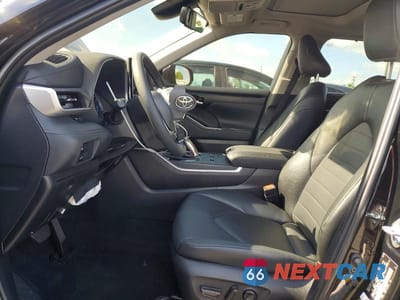 Zdjęcie 7 z 14 samochodu: 2025 TOYOTA HIGHLANDER HYBRID XLE VIN:5TDKBRCH1SS666311 - miniatura