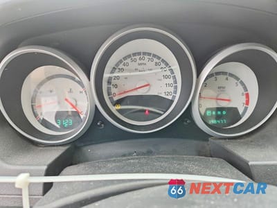 Zdjęcie 9 z 13 samochodu: 2008 DODGE GRAND CARAVAN SE VIN:2D8HN44H98R104999 - miniatura