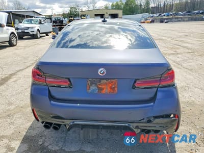 Zdjęcie 6 z 13 samochodu: 2023 BMW M5 VIN:WBS83CH0XPCM82445 - miniatura